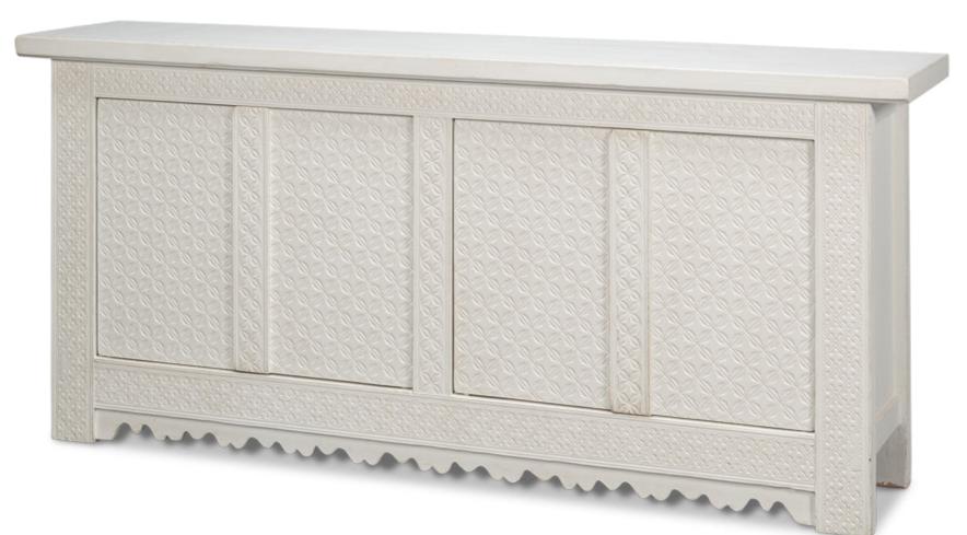 Royal White Manor 4-Door Sideboard