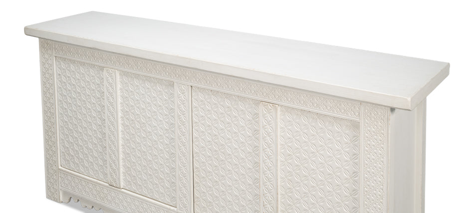 Royal White Manor 4-Door Sideboard